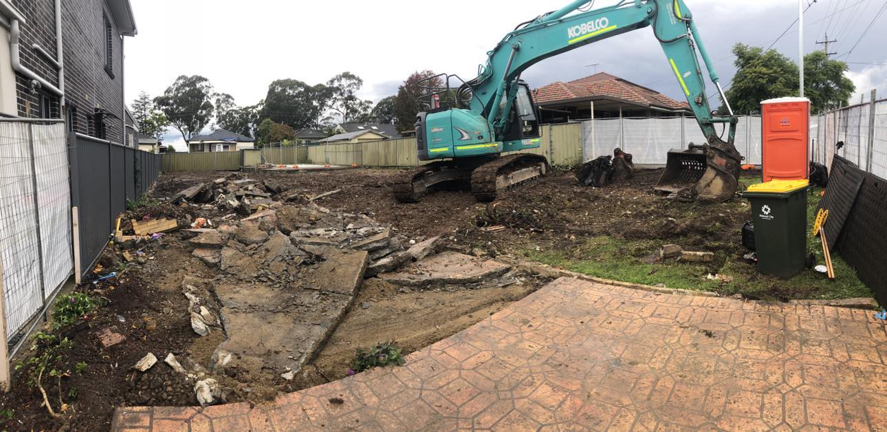 Excavator Demolition for Knockdown Rebuild