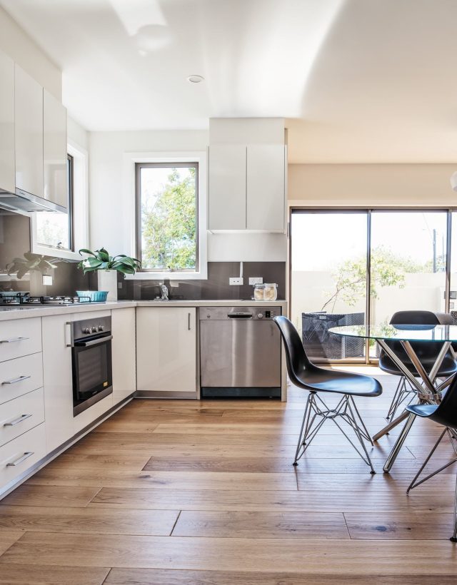 Beautifully Renovated Kitchen space